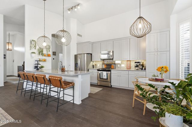 3055 N RED MOUNTAIN -- 80, Mesa, AZ 85207