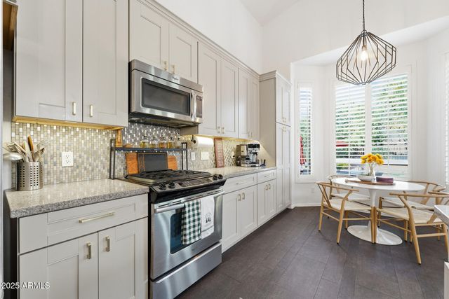 3055 N RED MOUNTAIN -- 80, Mesa, AZ 85207