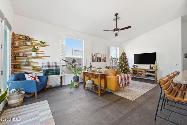 3055 N RED MOUNTAIN -- 80, Mesa, AZ 85207