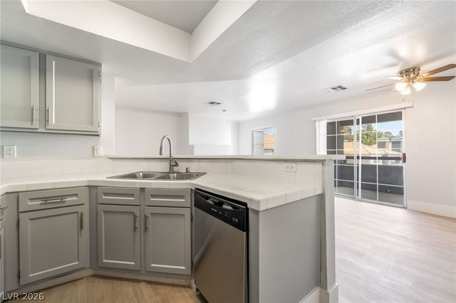 8600 West Charleston Boulevard 2177, Las Vegas, NV 89117
