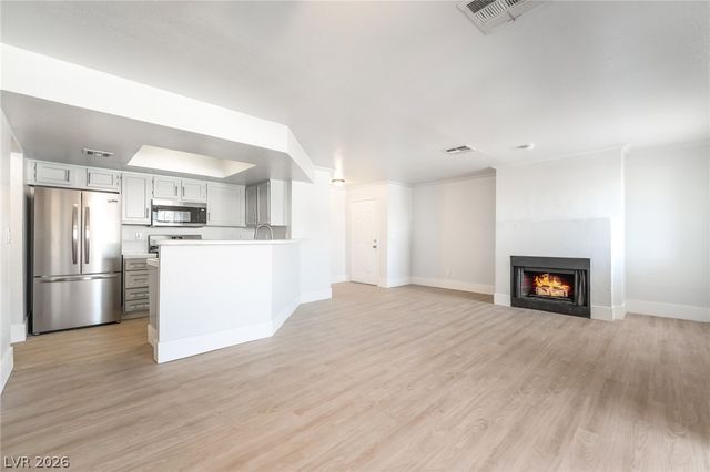 8600 West Charleston Boulevard 2177, Las Vegas, NV 89117