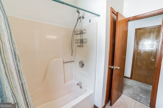 487 Ravinia Way, Lawrenceville, GA 30044