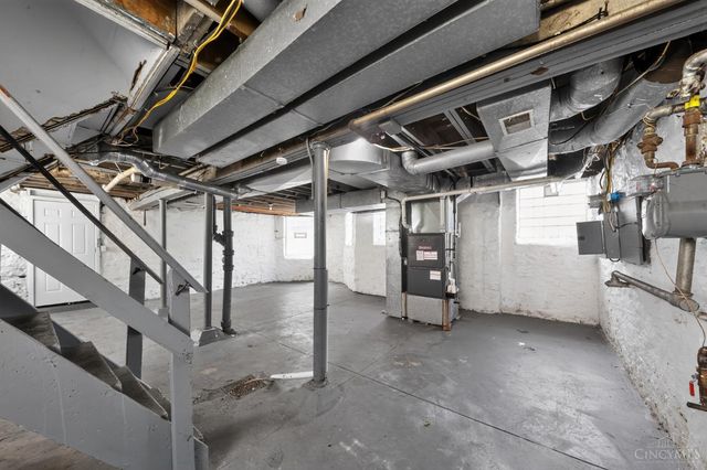 2654 Cora Avenue, Cincinnati, OH 45211