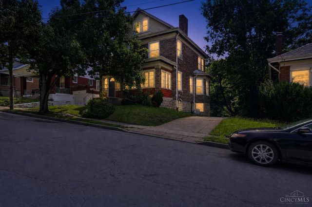 2654 Cora Avenue, Cincinnati, OH 45211