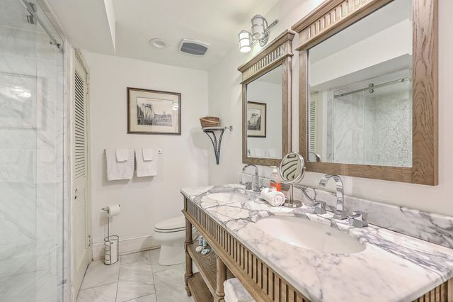 11 George Street, Charleston, SC 29401