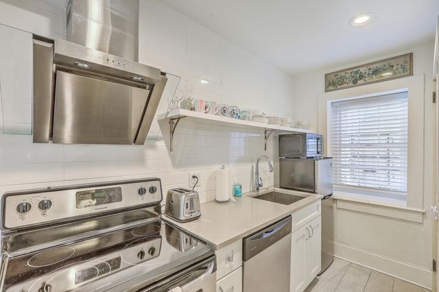 11 George Street, Charleston, SC 29401