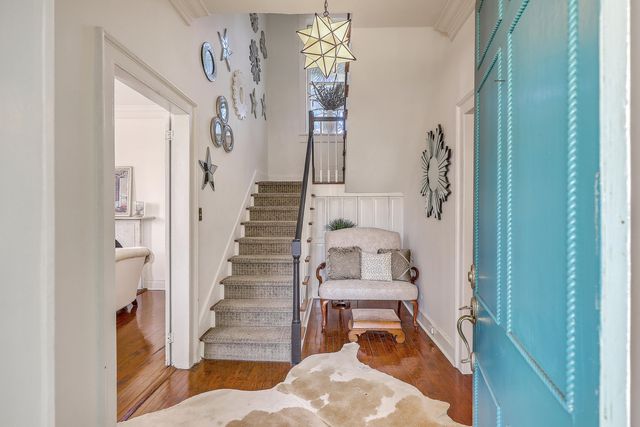 11 George Street, Charleston, SC 29401