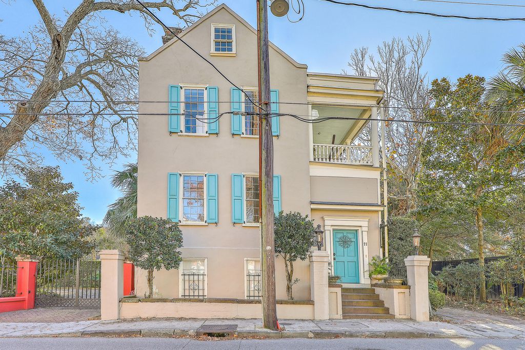 11 George Street, Charleston, SC 29401