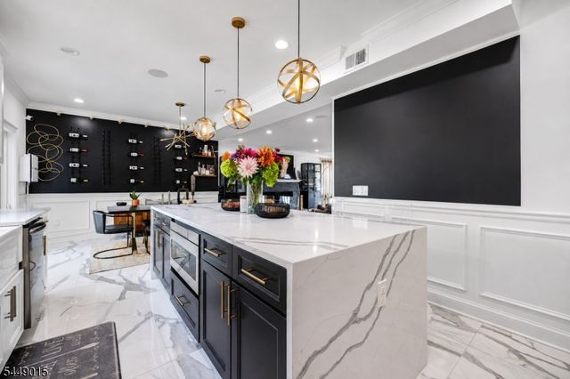 83 Columbia St, Wood-ridge Boro, NJ 07075