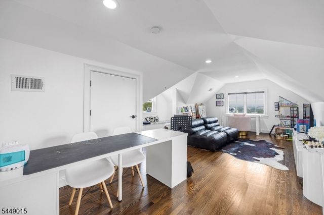 83 Columbia St, Wood-ridge Boro, NJ 07075
