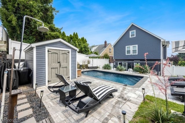 83 Columbia St, Wood-ridge Boro, NJ 07075