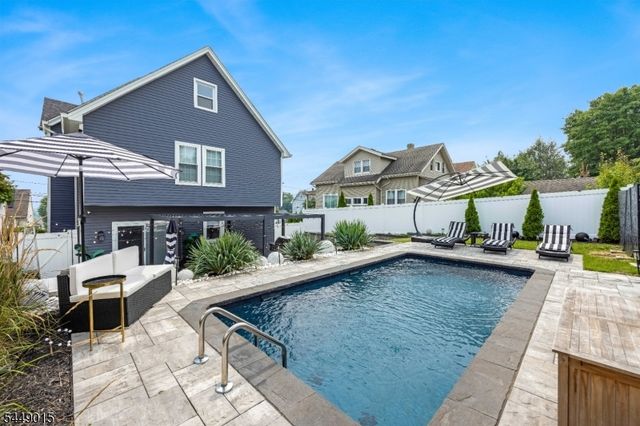 83 Columbia St, Wood-ridge Boro, NJ 07075