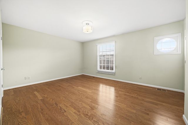 2018 Stokes Ln, Nashville, TN 37215