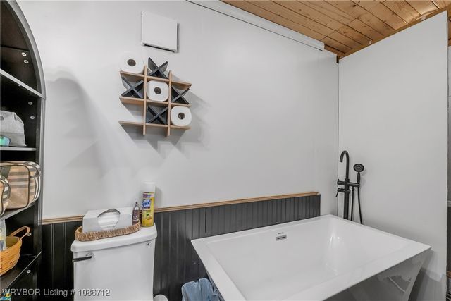 16558 Parks Corner Road, Prairie Grove, AR 72753