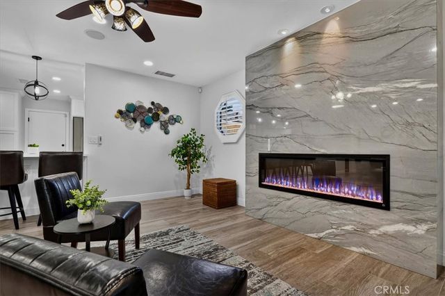 6691 Chapman Avenue, Garden Grove, CA 92845