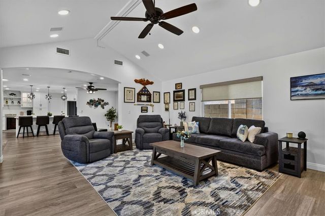 6691 Chapman Avenue, Garden Grove, CA 92845