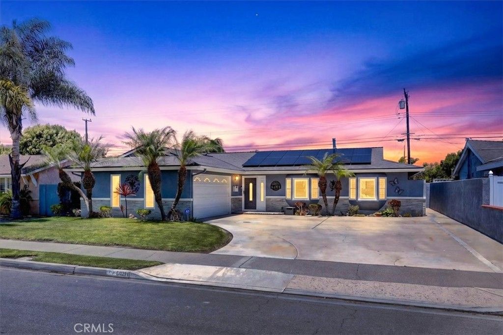 6691 Chapman Avenue, Garden Grove, CA 92845