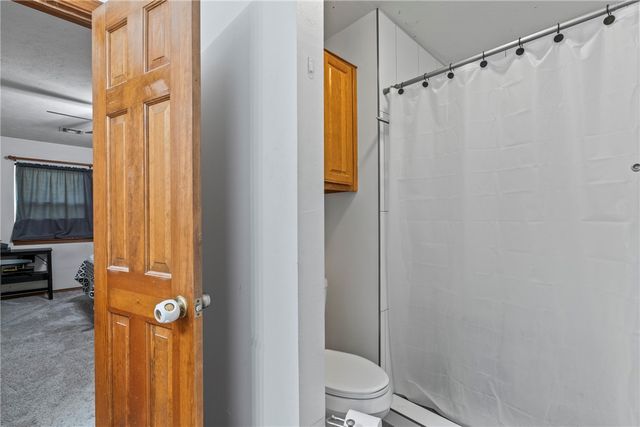 101 Glenwood Place, Siloam Springs, AR 72761