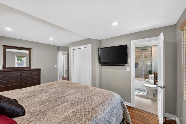 10520 50th Avenue E, Tacoma, WA 98446