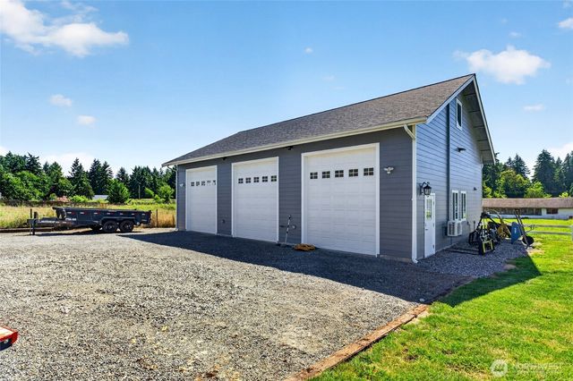 10520 50th Avenue E, Tacoma, WA 98446