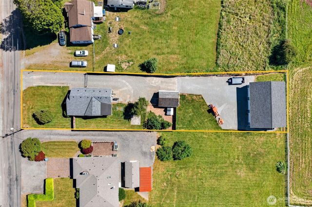 10520 50th Avenue E, Tacoma, WA 98446