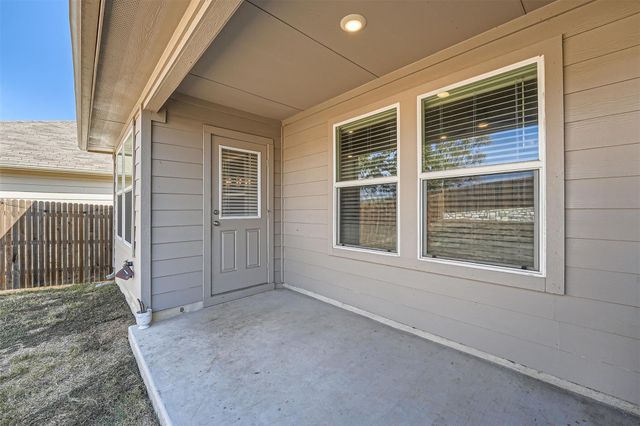 6404 Diamondleaf BND, Austin, TX 78724