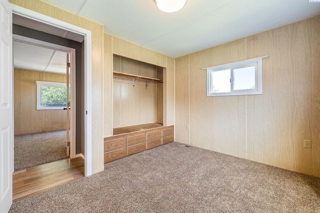 2705 S Cedar Street, Kennewick, WA 99337