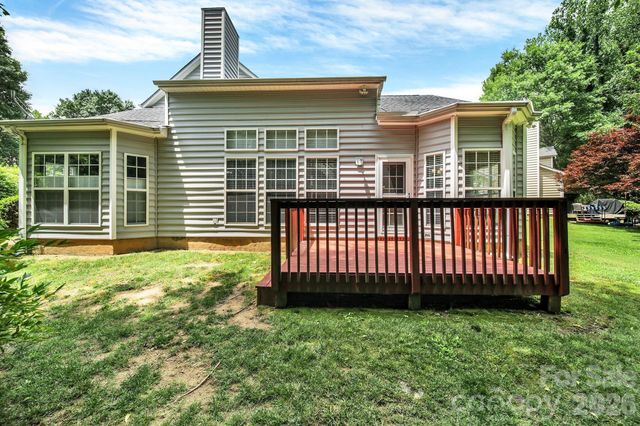 6320 Revlock Court, Charlotte, NC 28226