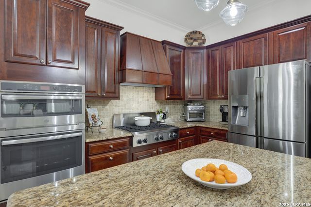 337 Lone Creek Circle, New Braunfels, TX 78132