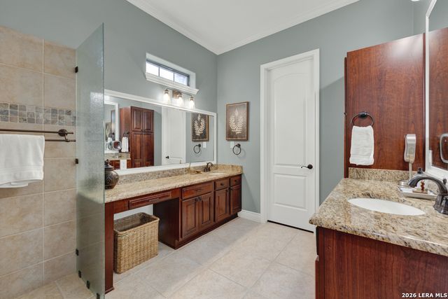 337 Lone Creek Circle, New Braunfels, TX 78132
