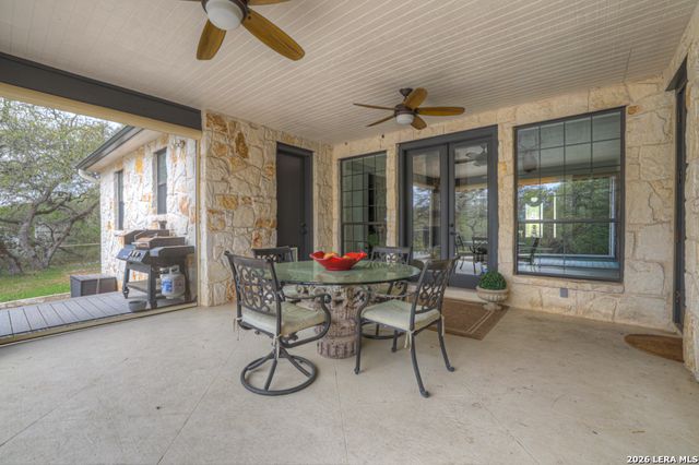 337 Lone Creek Circle, New Braunfels, TX 78132