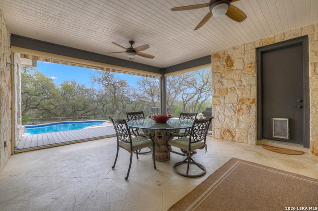 337 Lone Creek Circle, New Braunfels, TX 78132