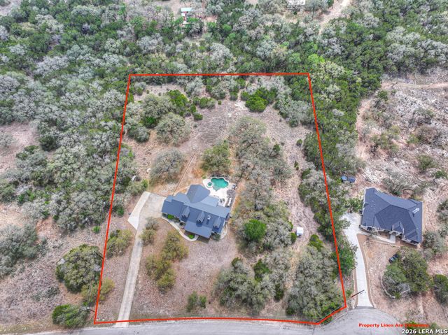 337 Lone Creek Circle, New Braunfels, TX 78132