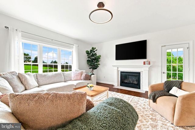 80 LITTLE SORREL DR, Middletown, VA 22645
