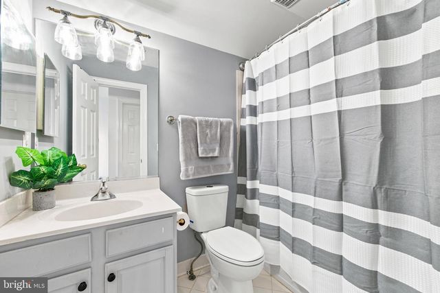 80 LITTLE SORREL DR, Middletown, VA 22645