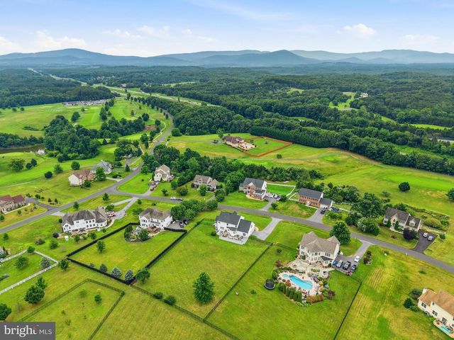 80 LITTLE SORREL DR, Middletown, VA 22645