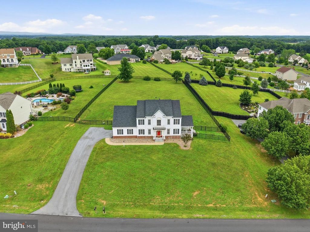 80 LITTLE SORREL DR, Middletown, VA 22645