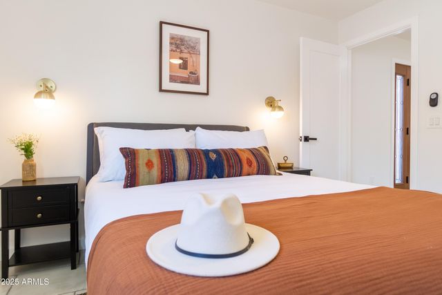 6907 E PALM Lane, Scottsdale, AZ 85257