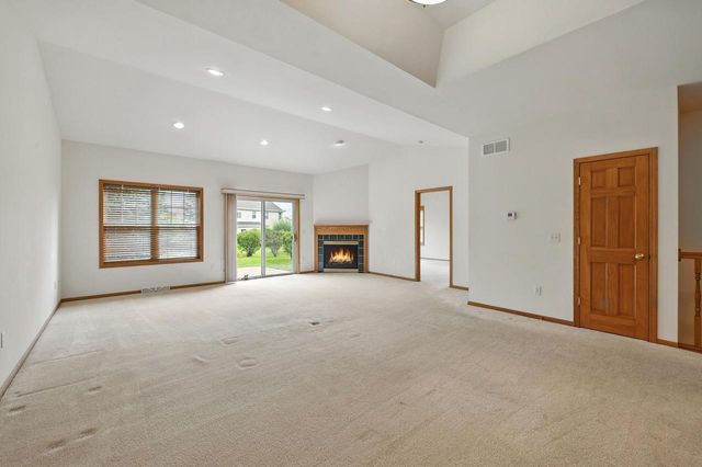 2135 Seminole STREET, Grafton, WI 53024