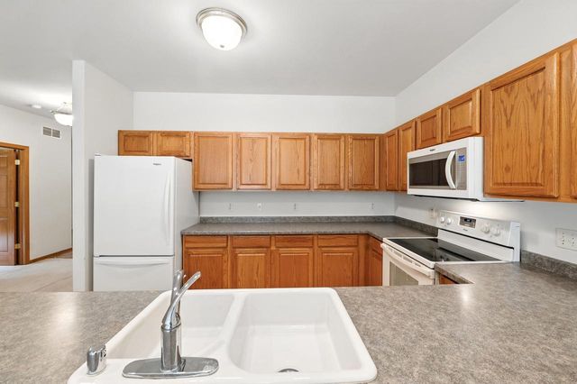 2135 Seminole STREET, Grafton, WI 53024