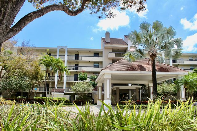 1915 Lavers Circle E209, Delray Beach, FL 33444