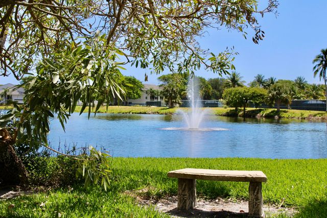 1915 Lavers Circle E209, Delray Beach, FL 33444