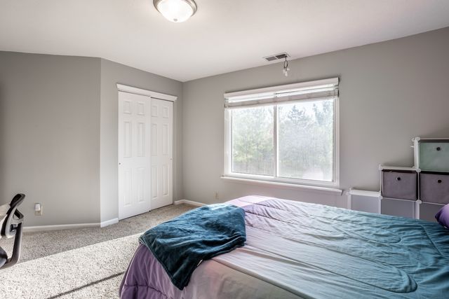 15005 Bridlewood Drive, Carmel, IN 46033