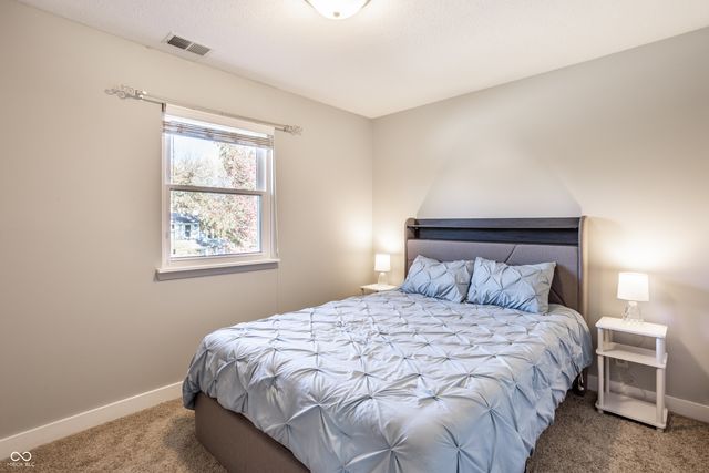 15005 Bridlewood Drive, Carmel, IN 46033