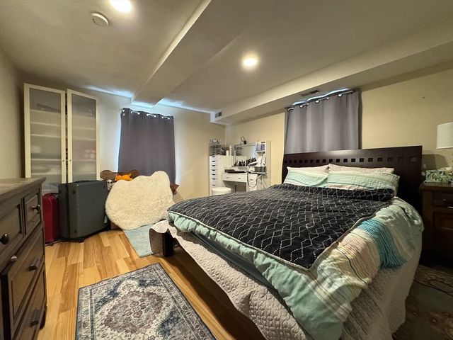 30 John St B, Reading, MA 01867