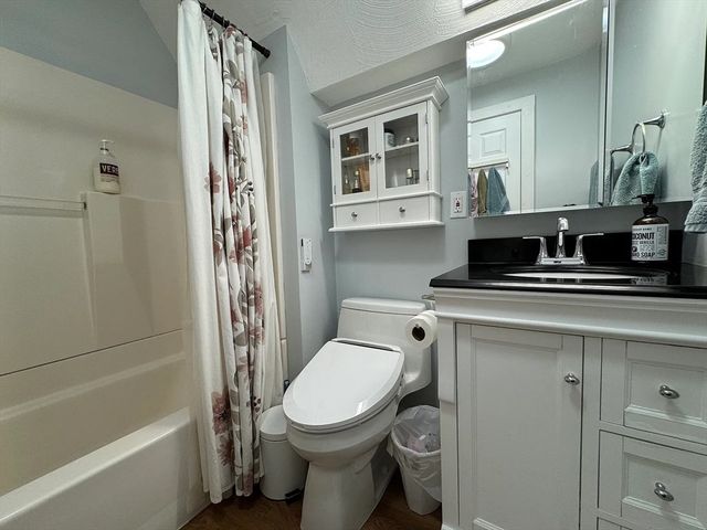 30 John St B, Reading, MA 01867
