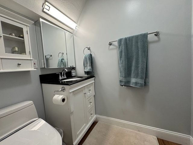 30 John St B, Reading, MA 01867