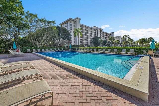 3050 N Palm Aire Drive 909, Pompano Beach, FL 33069