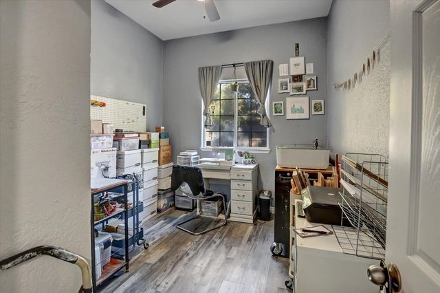 5676 Arboga Rd, Olivehurst, CA 95961