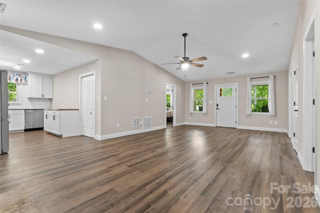 317 Jackson Place, Matthews, NC 28104